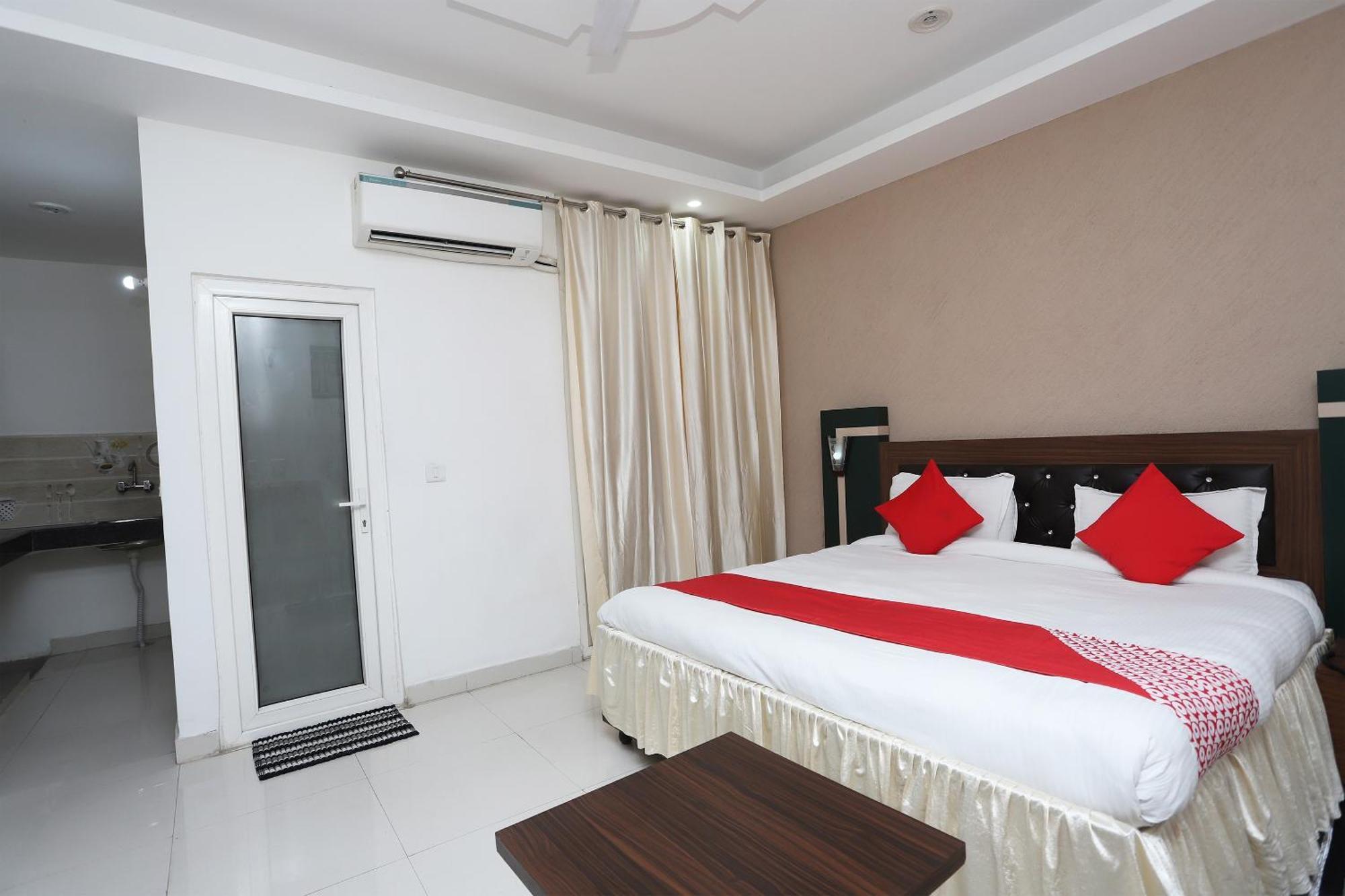 Super Capital O Levanti Near Aravali Biodiversity Park Gurgaon Exterior foto
